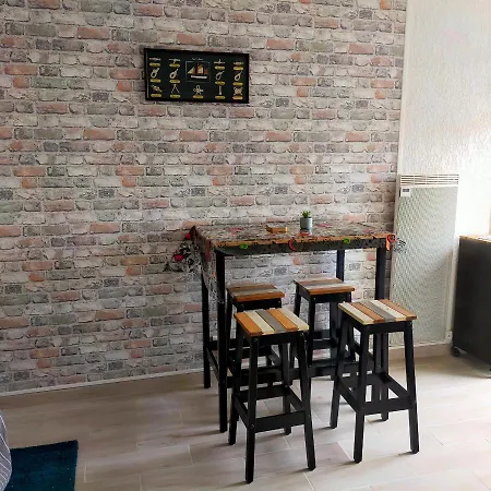 Centre-ville A Quelque Pas De La - Wifi Apartment